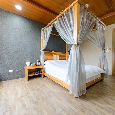 Owl Castle Bed & Breakfast Hualien City Room photo