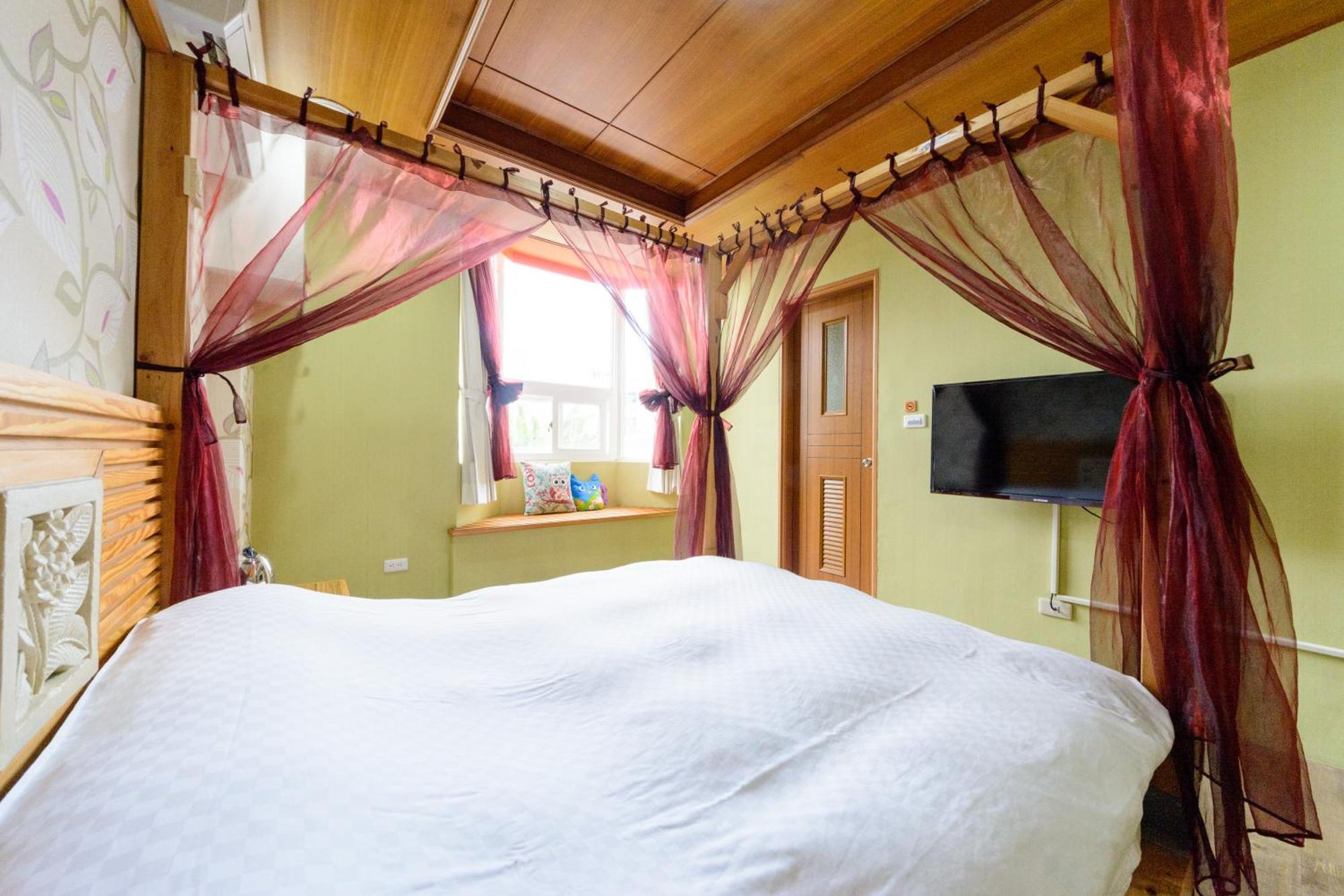 Owl Castle Bed & Breakfast Hualien City Room photo