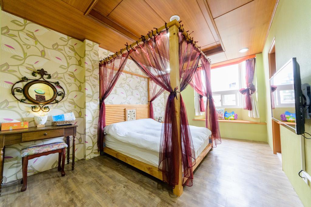 Owl Castle Bed & Breakfast Hualien City Room photo